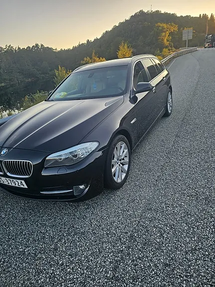 BMW 520D 2012 photo 2