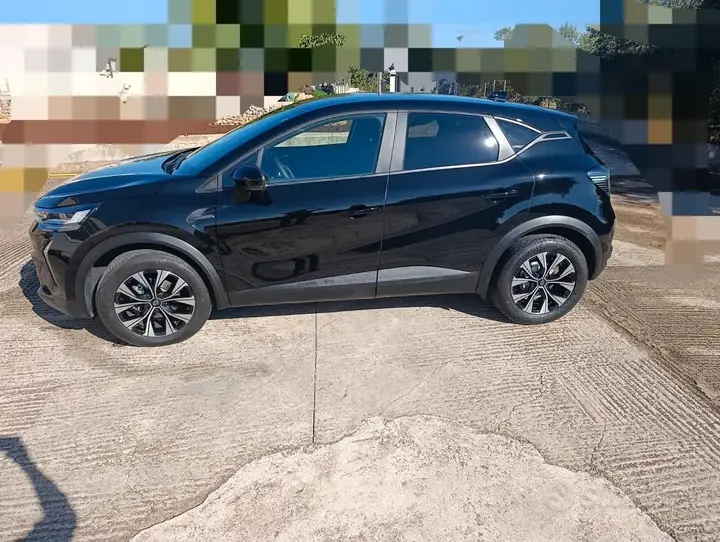Renault Captur 2025 photo 2
