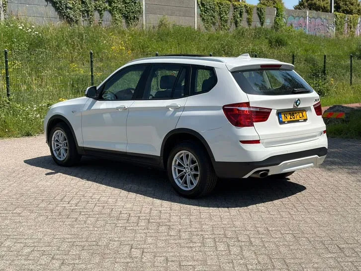 BMW X3 2015 photo 3