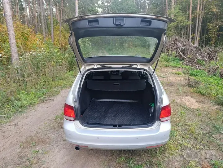 Volkswagen Golf 6 2010 photo 3