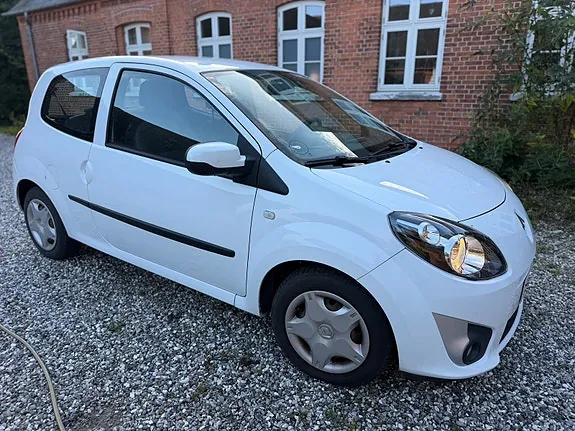 Renault Twingo 2011 photo 2