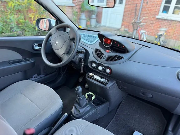 Renault Twingo 2011 photo 3