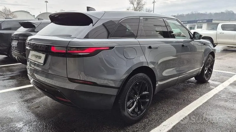 Land Rover Range Rover Velar 2025 photo 5