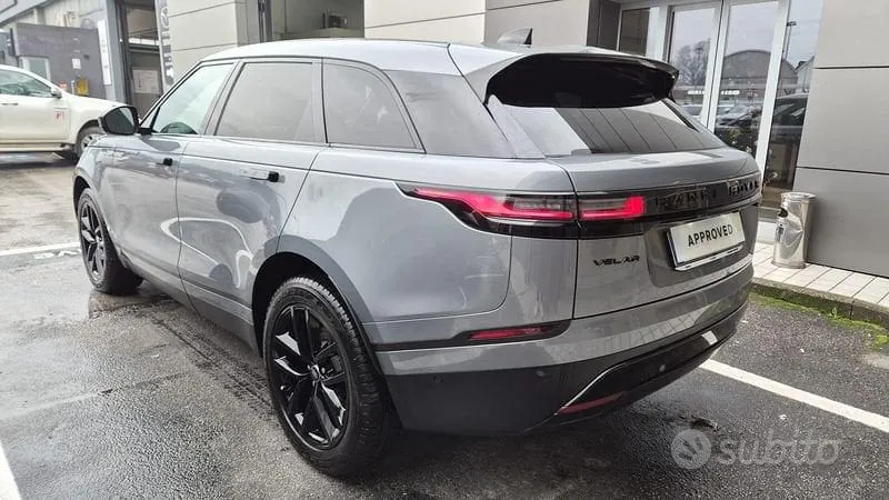 Land Rover Range Rover Velar 2025 photo 4