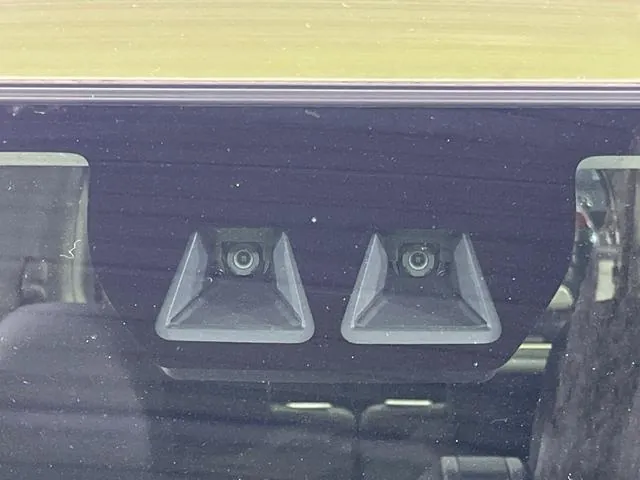 Daihatsu Tanto 2023 photo 4