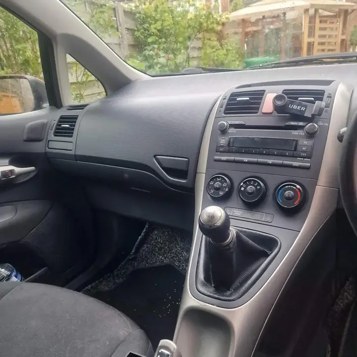 Toyota Auris 2007 photo 3