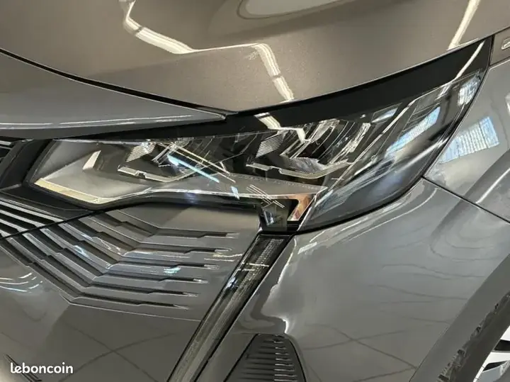 Peugeot 3008 2022 photo 3