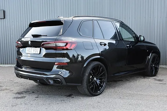 BMW X5 2021 photo 2