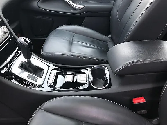 Ford S-Max 2010 photo 4