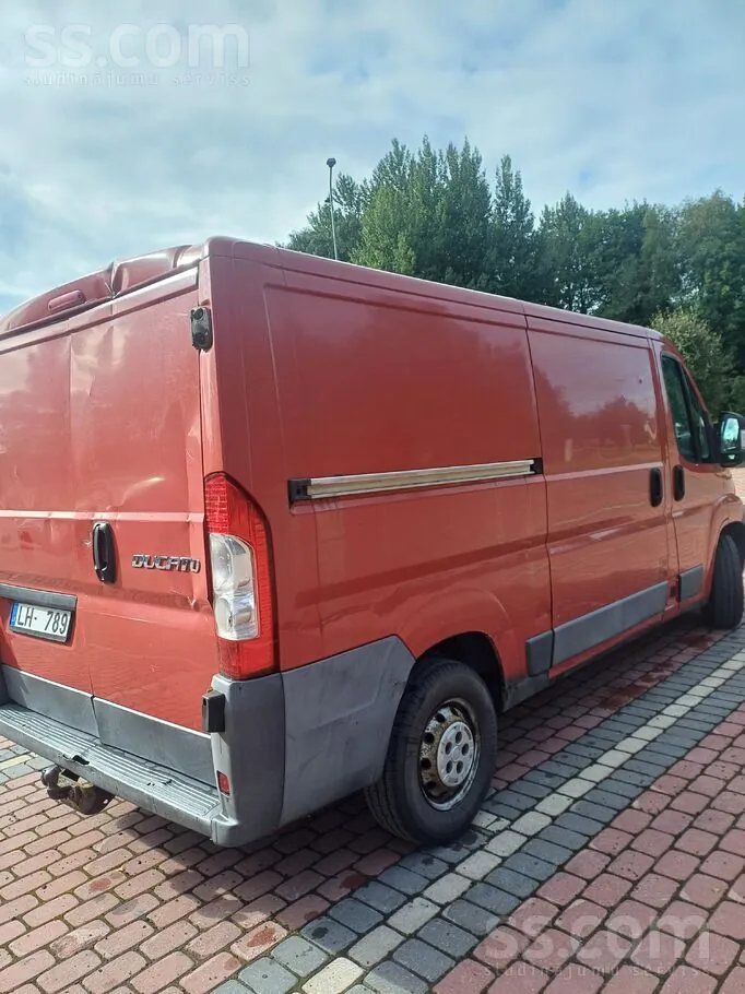 Fiat Ducato 2010 photo 2