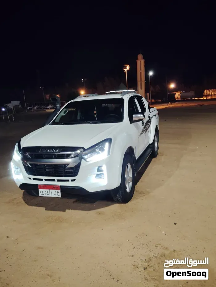 Isuzu D-Max 2023 photo 4