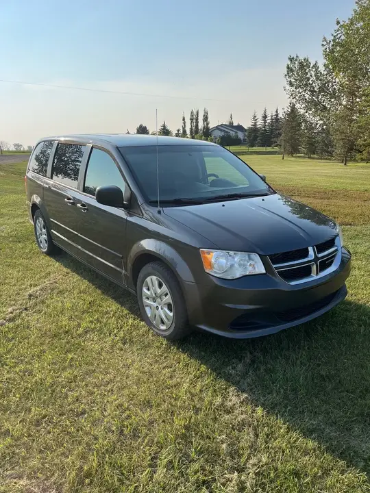 Dodge Grand Caravan 2017 photo 2