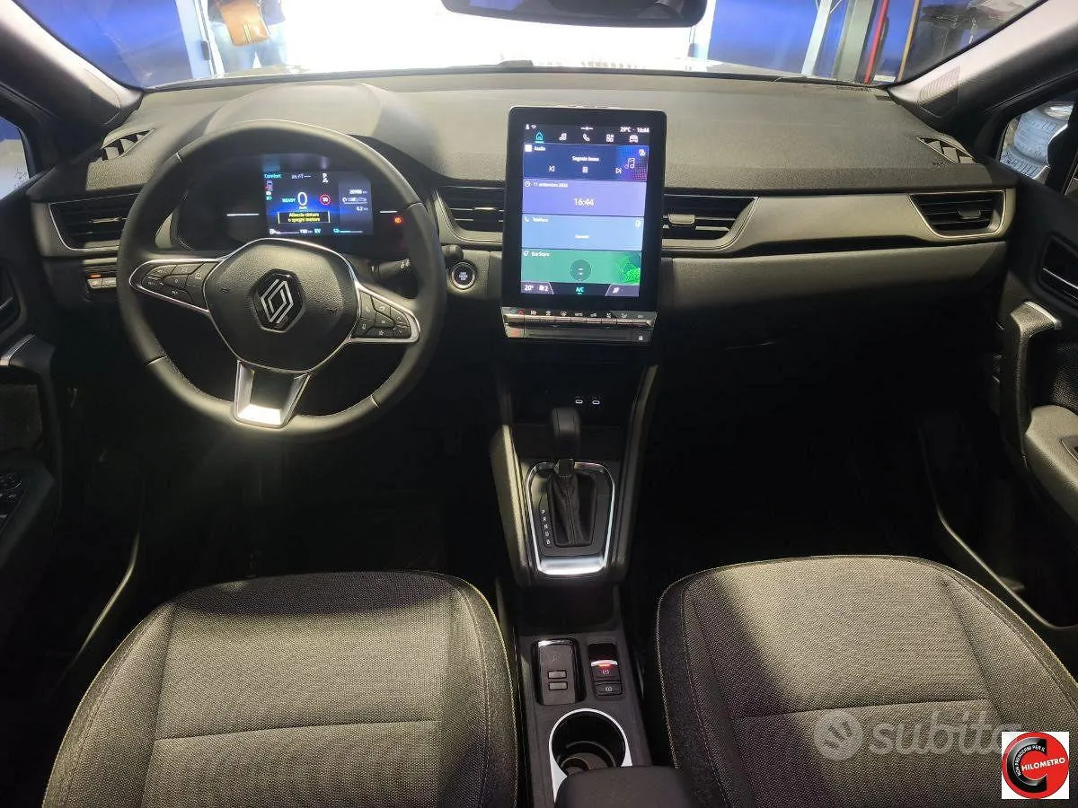 Renault Captur 2024 photo 5