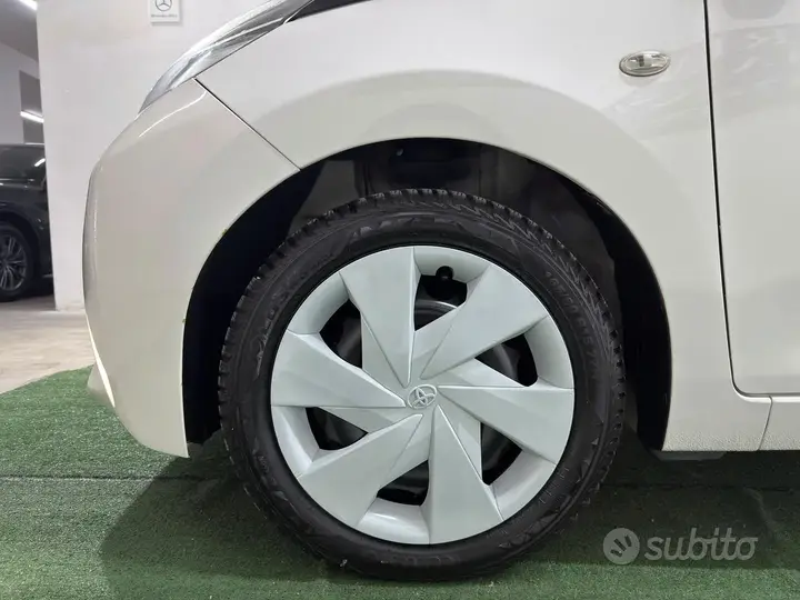 Toyota Aygo 2015 photo 4