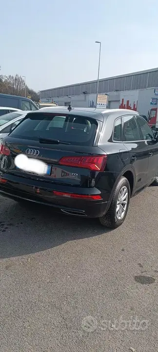 Audi Q5 2017 photo 2