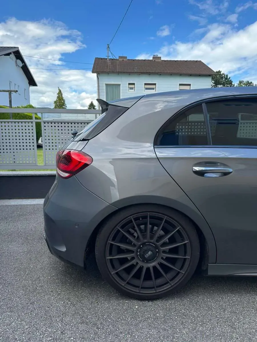 Mercedes-Benz A-Class 2018 photo 3
