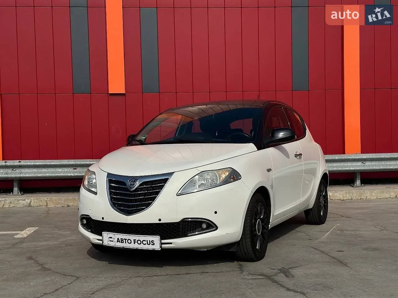 Lancia Ypsilon 2012 photo 4