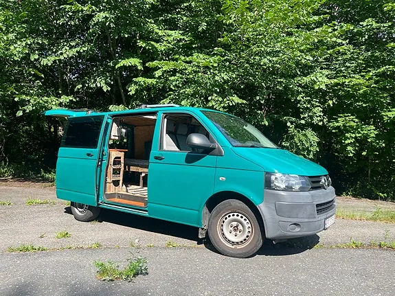 Volkswagen Transporter 2012 photo 2