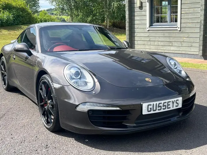 Porsche 911
