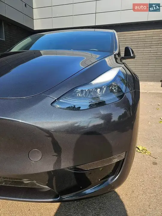 Tesla Model Y 2024 photo 4