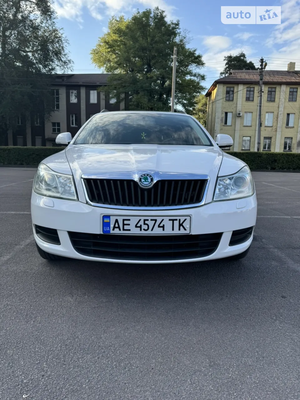 Skoda Octavia 2012 photo 4