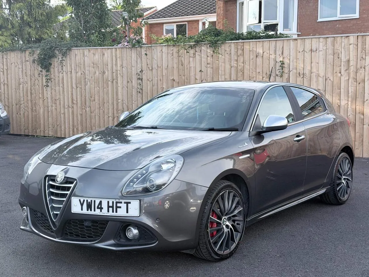 Alfa Romeo Giulietta 2014 photo 3