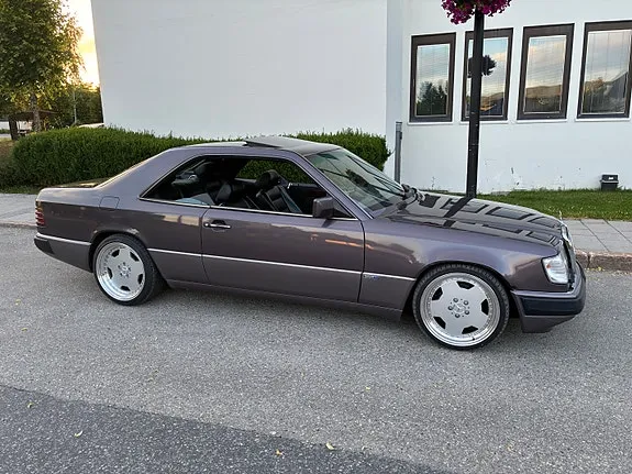 Mercedes-Benz 300 Ce-24