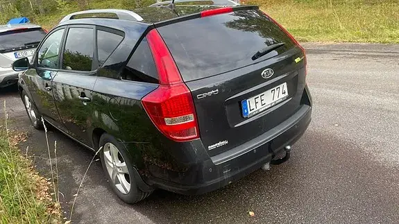 Kia Ceed 2011 photo 3