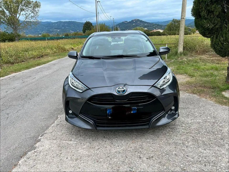 Toyota Yaris 2023 photo 5