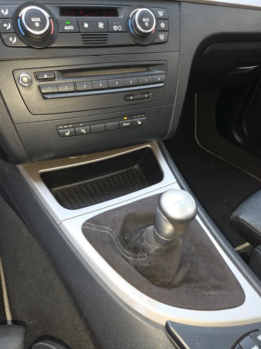 BMW 1 Series 2009 photo 3