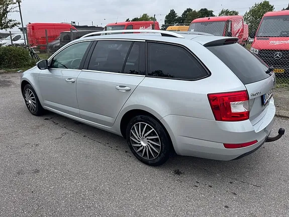 Skoda Octavia 2015 photo 3