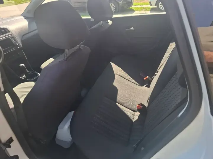 Volkswagen Polo 2014 photo 3
