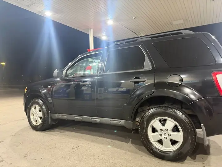 Ford Escape 2010 photo 3