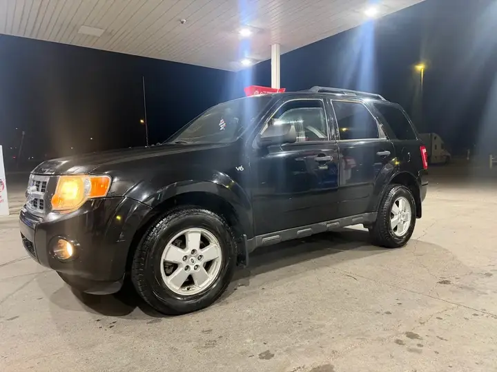 Ford Escape 2010 photo 4
