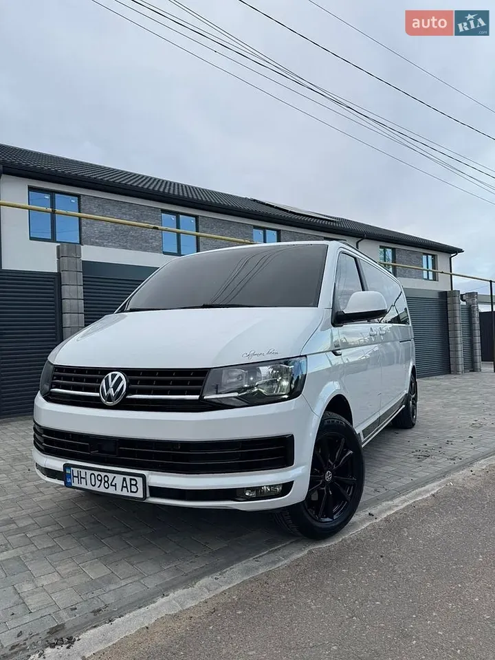 Volkswagen Transporter 2019 photo 2