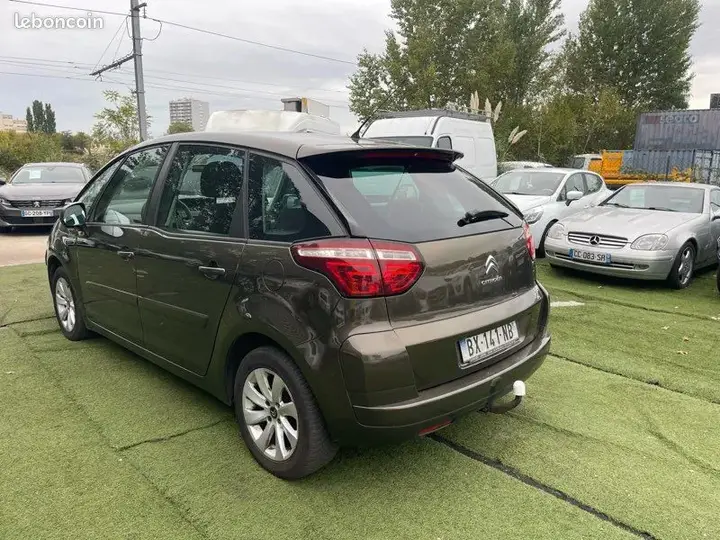 Citroen C4 Picasso 2011 photo 3