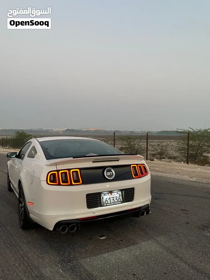 Ford Mustang 2013 photo 4