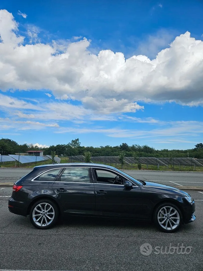 Audi A4 2016 photo 5