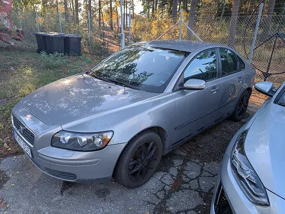 Volvo S40 2005 photo 2
