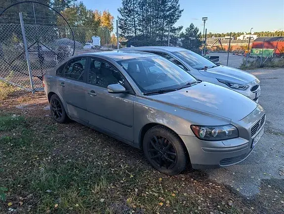 Volvo S40 2005 photo 3
