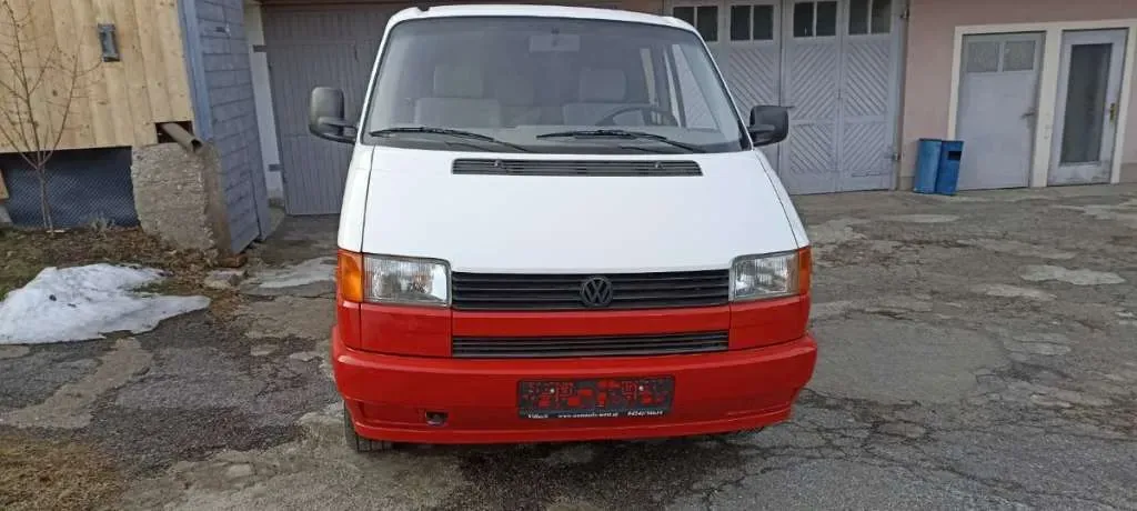 Volkswagen Caravelle 1994 photo 2