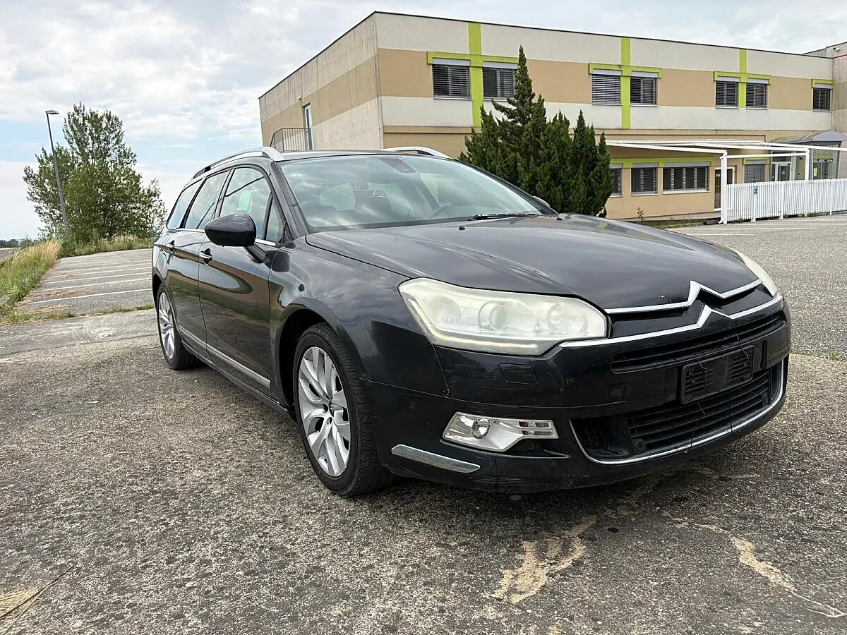 Citroen C5 Tourer 2011 photo 3