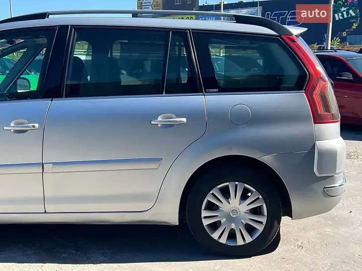 Citroen C4 Picasso 2008 photo 5
