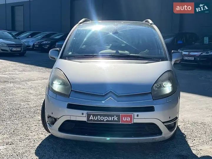 Citroen C4 Picasso 2008 photo 2