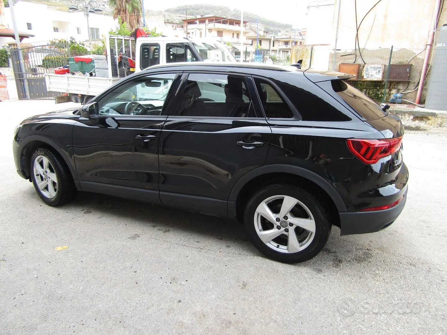 Audi Q3 2023 photo 4