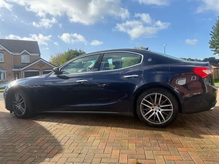 Maserati Ghibli 2014 photo 2