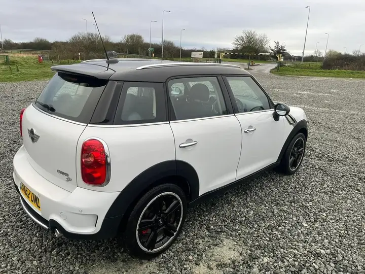 Mini Countryman 2013 photo 2