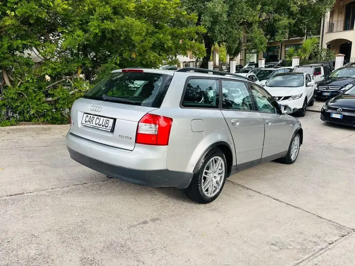 Audi A4 Avant 2003 photo 5
