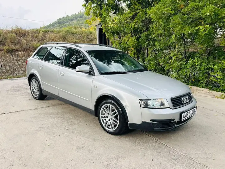 Audi A4 Avant 2003 photo 3