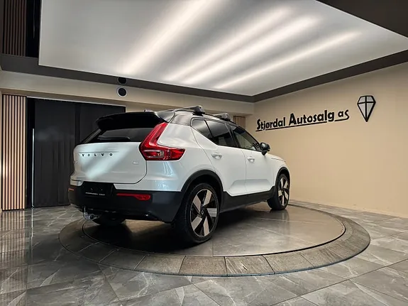 Volvo Xc40 2023 photo 5